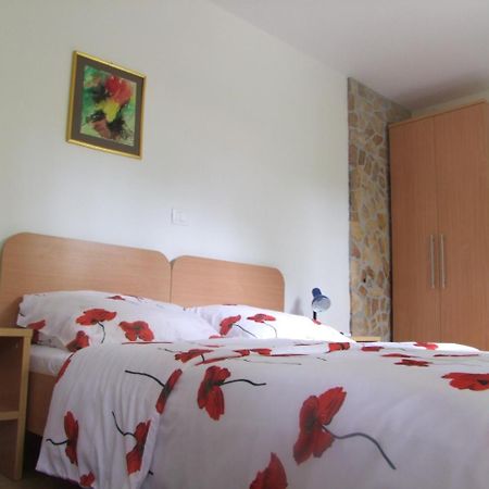 Guest House Korado Ρόβινι Εξωτερικό φωτογραφία